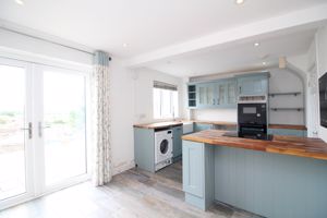 Kitchen/Diner- click for photo gallery